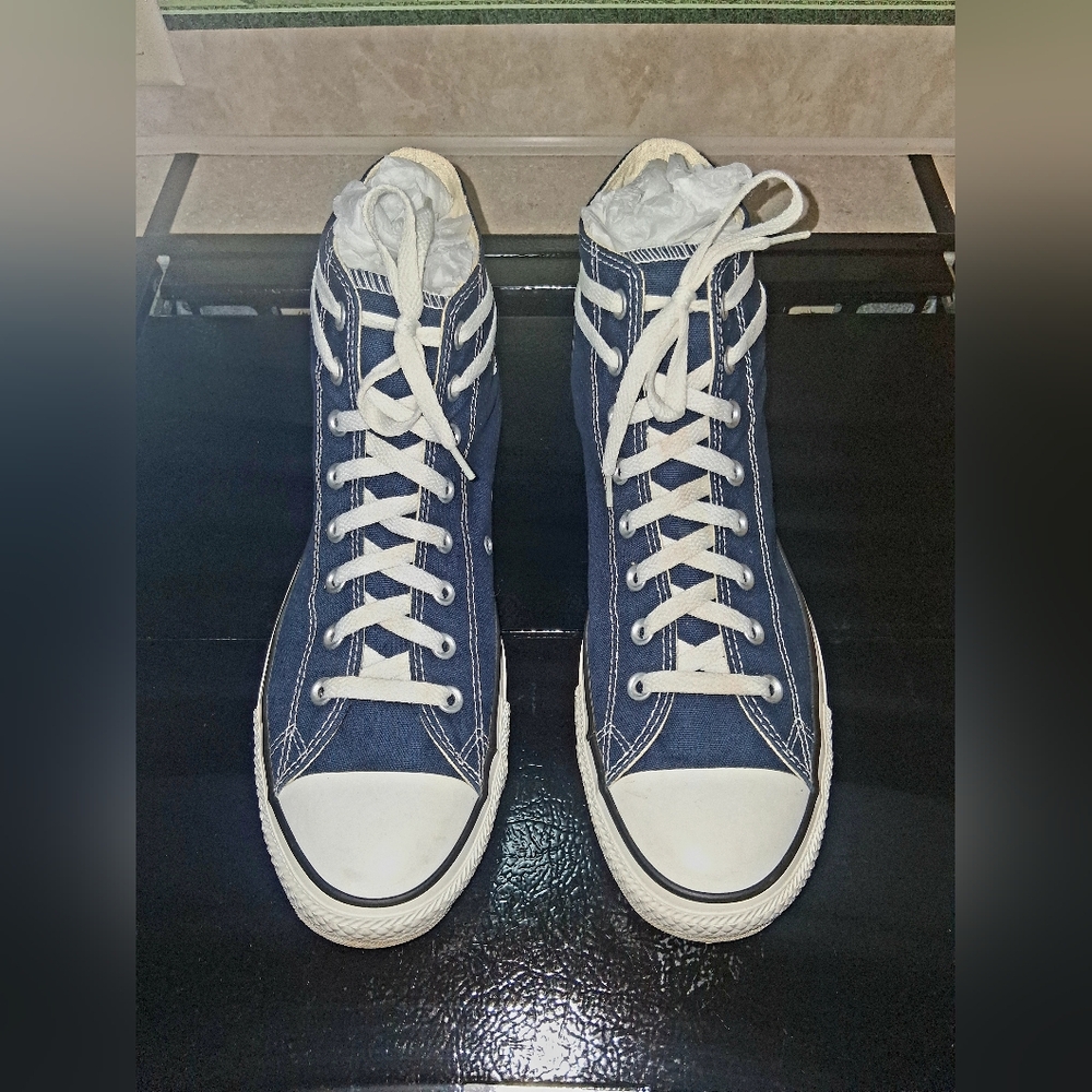 Converse Chuck Taylor All Star High Top - Navy Blue (Men’s 11 / Women’s 13) - Picture 3 of 7
